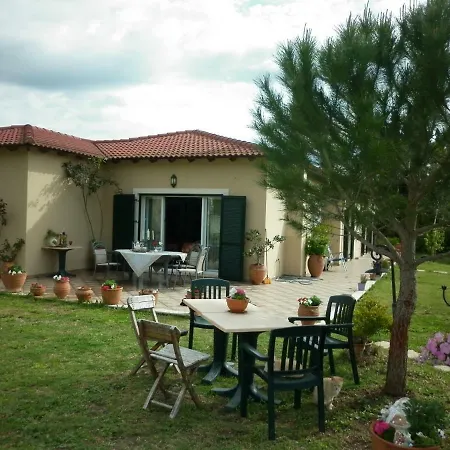 Holiday home Helen's Family