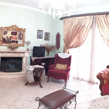 Helen's Family Holiday home Gouvia